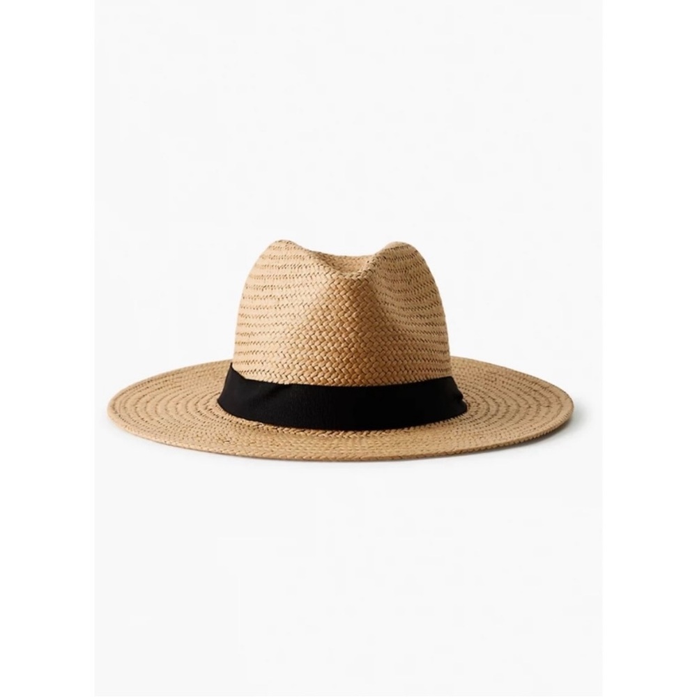 Auxiliary Fedora